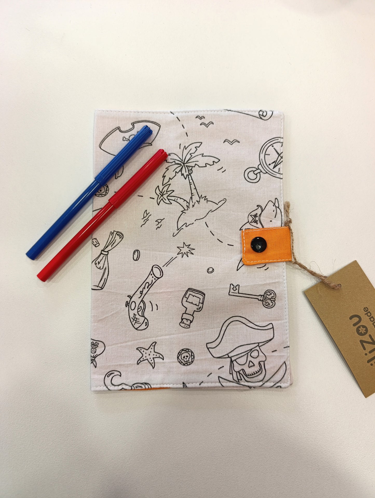 Χειροποίητη θήκη βιβλιαρίου υγείας παιδιού Color Me CAPTAIN HOOK