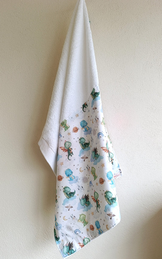 Πετσέτα σώματος 70x140 , φάσα ΔΡΑΚΟΙ ΠΑΡΑΜΥΘΙΟΥ