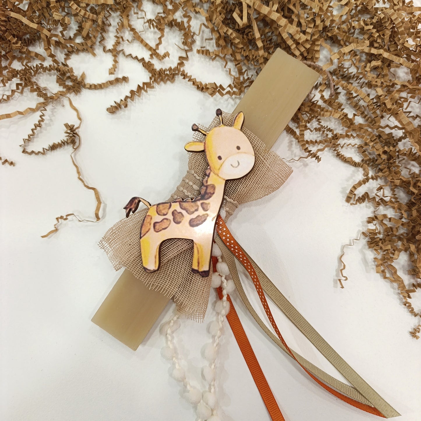 Χειροποίητη πασχαλινή λαμπάδα Καμηλοπάρδαλη